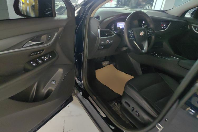 Used Buick Enclave 2020 28T Two-Wheel Drive Prestige Version