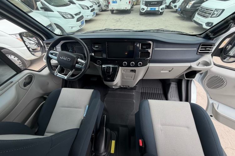 Used JMC Fushun 2023 2.0T Automatic Mid-Roof Business Class 9 (Non-Commercial)
