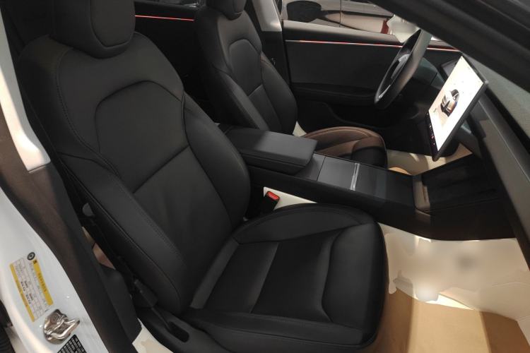 Used Tesla Model 3 2023 Rear-Wheel-Drive Version Right Front Seat