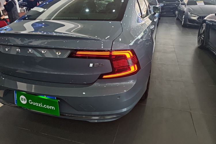 Used Volvo S90 2022 B5 Zhiyuan Luxury Edition