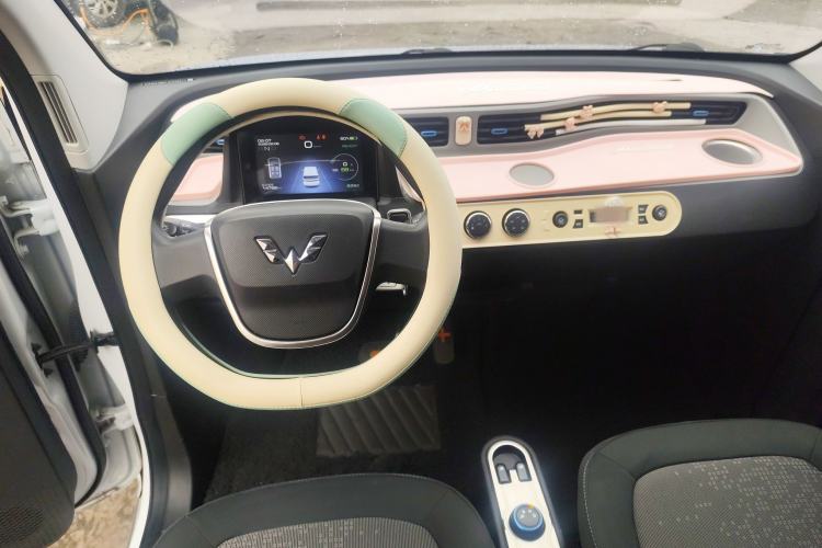 Used Wuling Hongguang MINIEV 2020 Freedom Version Lithium Iron Phosphate
