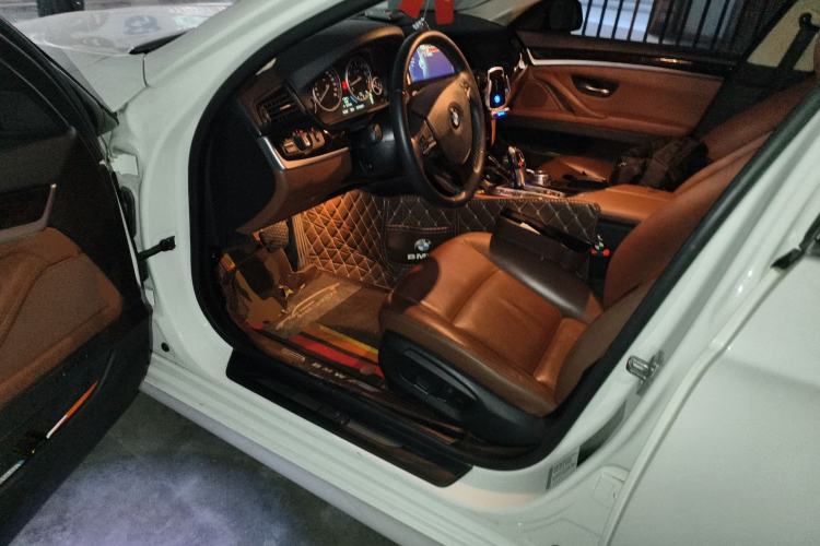 Used BMW 5 Series 2013 530Li Leading Model Driver Seat