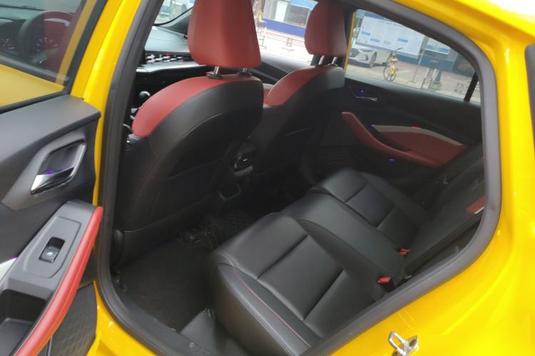 Used MG 5 2021 180 DVVT Manual Youth Luxury Edition Interior 4