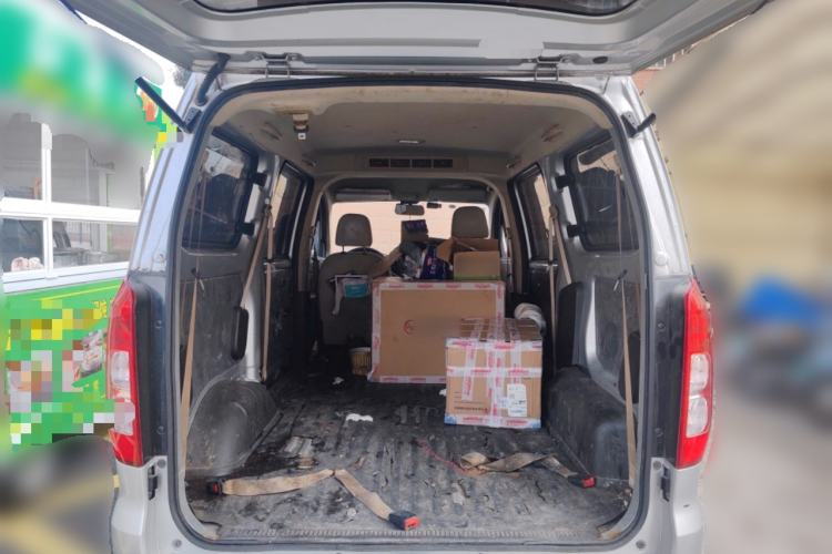 Used Wuling Hongguang V 2019 1.5L Standard Version China VI LAR
