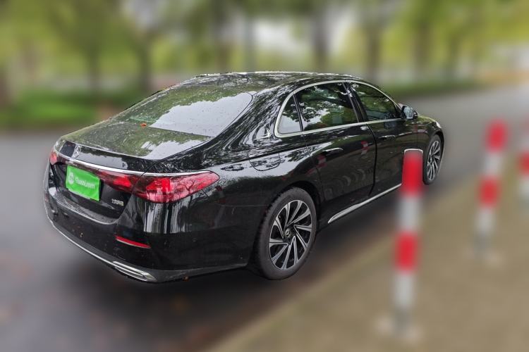 Used Mercedes-Benz E-Class 2024 Facelift E 300 L Luxury Edition