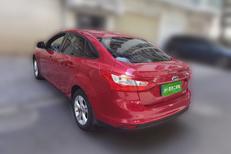 Used Ford Focus 2012 Sedan 1.6L Manual Fashion Edition