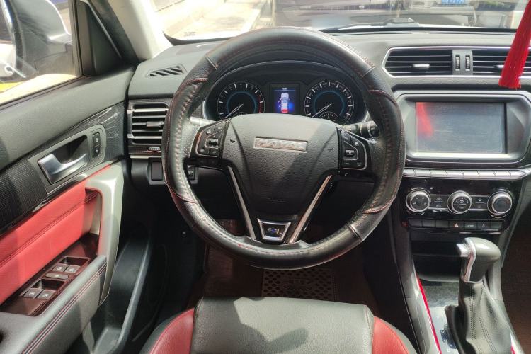 Used Haval H2 2017 Blue Label 1.5T Automatic Two-Wheel Drive Luxury Model
