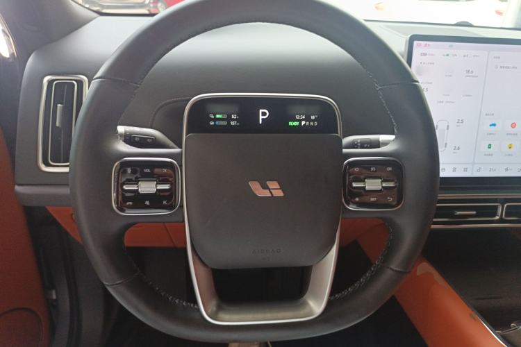 Used Li Auto L8 2023 Pro Model
