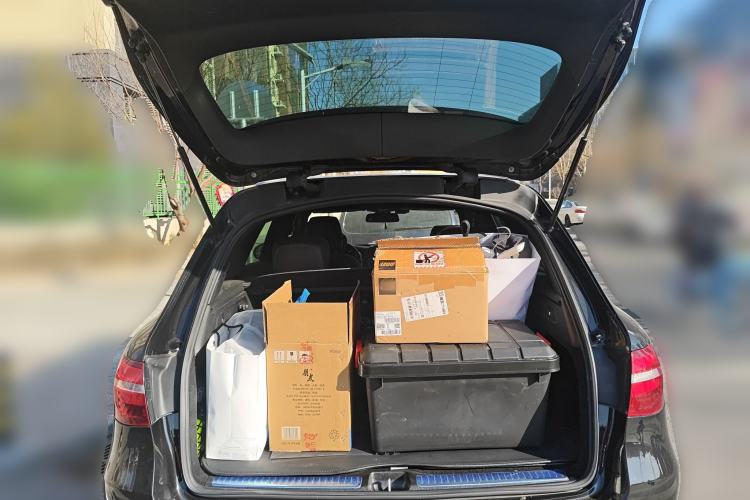 Used Mercedes-Benz GLC 2019 GLC 260 L 4MATIC Dynamic Model Trunk