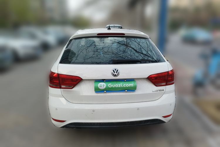 Used Volkswagen Gran Lavida 2015 1.6L Manual Fashion Edition Rear