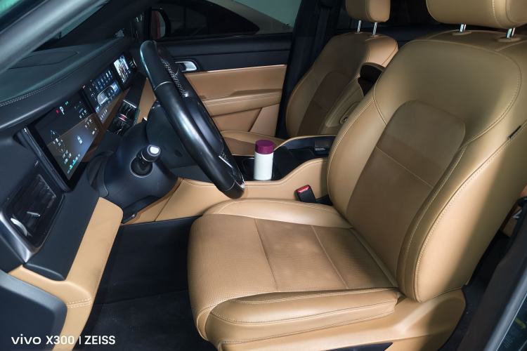 Used Li Auto ONE 2021 Extended-Range 6-Seater Version Left Front Seat