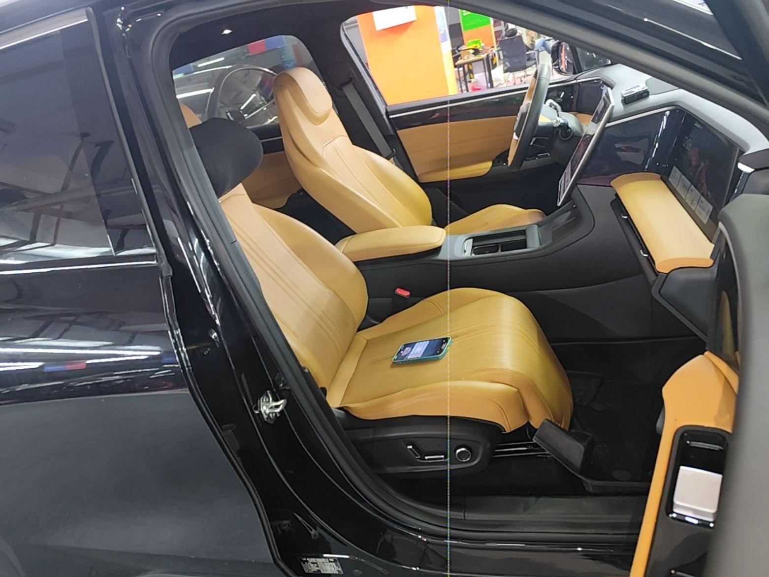 Geely Galaxy L7 2024 1.5T 115 km PLUS Dragon Edition — снимка 19