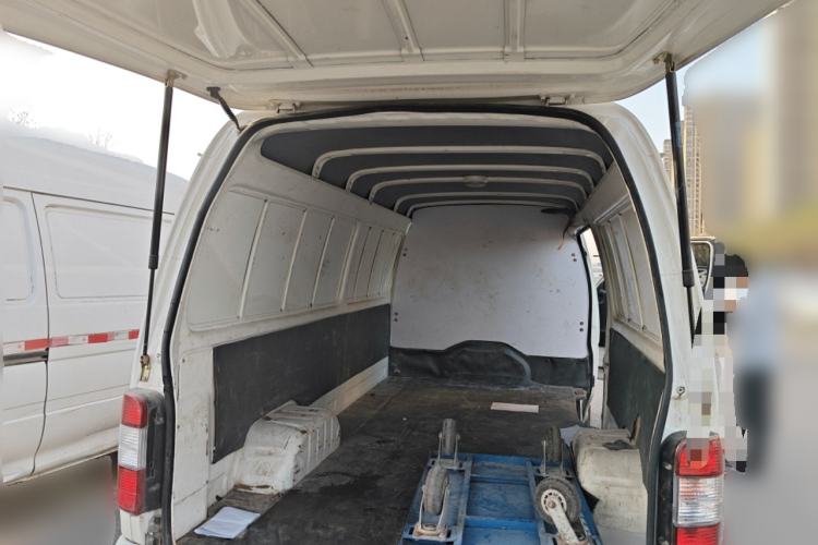 Used King Long Longyao 8 2021 41-Foot Cargo Van with Mid-Roof
