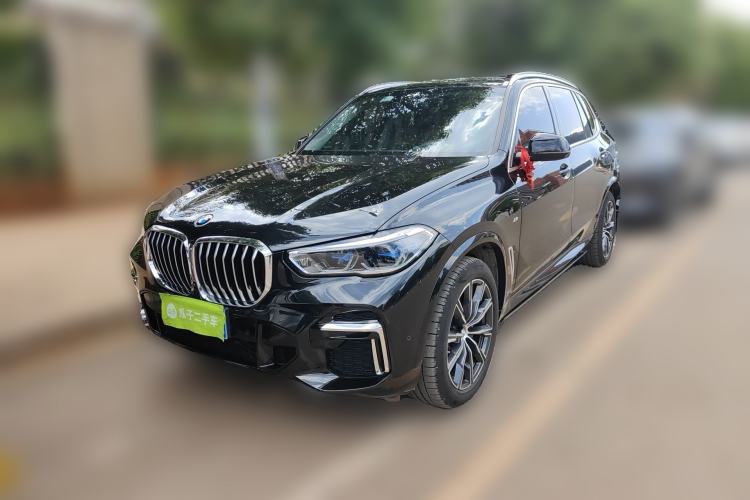 Used BMW X5 2022 Restyled xDrive 30Li Luxury Version M Sport Package