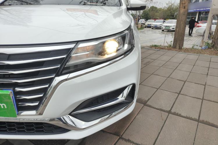 Used Roewe i6 2020 PLUS 1.6L CVT 4G Connected Glory Flagship Edition