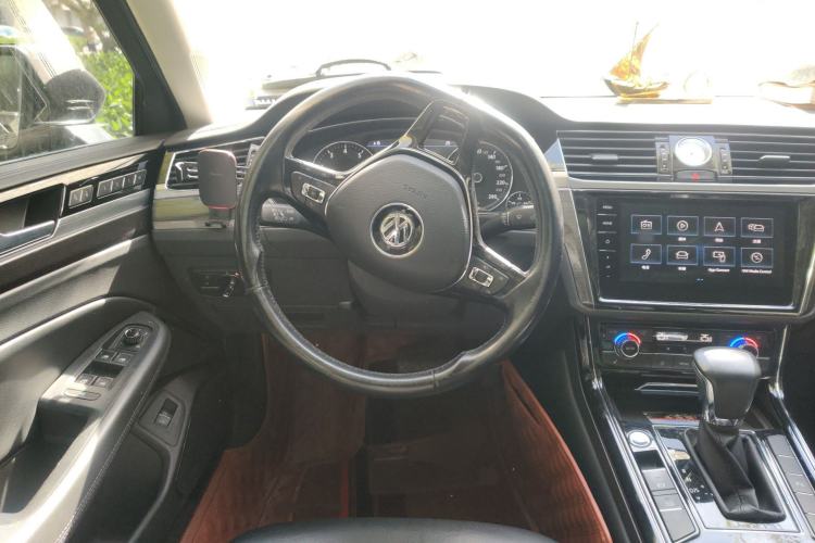 Used Volkswagen Phideon 2018 Revised Version 380TSI Two-Wheel Drive Business Edition
