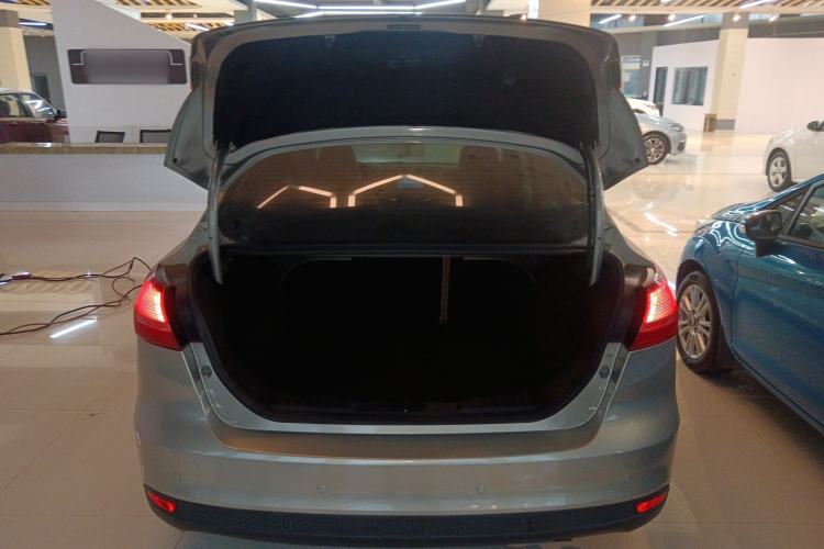 Used Ford Focus 2015 Sedan 1.6L Automatic Comfort Model