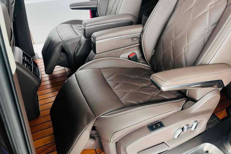 Used Volkswagen Viloran 2020 380TSI Prestige Edition