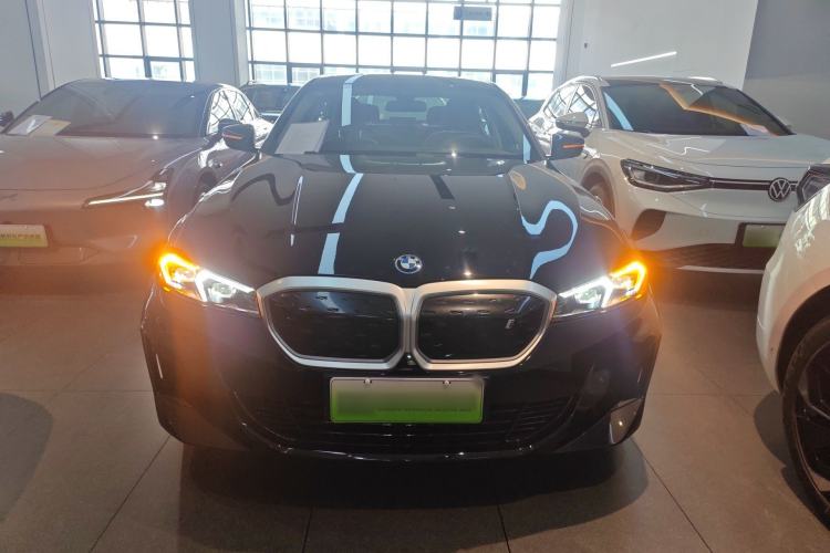 Used BMW i3 2024 eDrive 35 L
