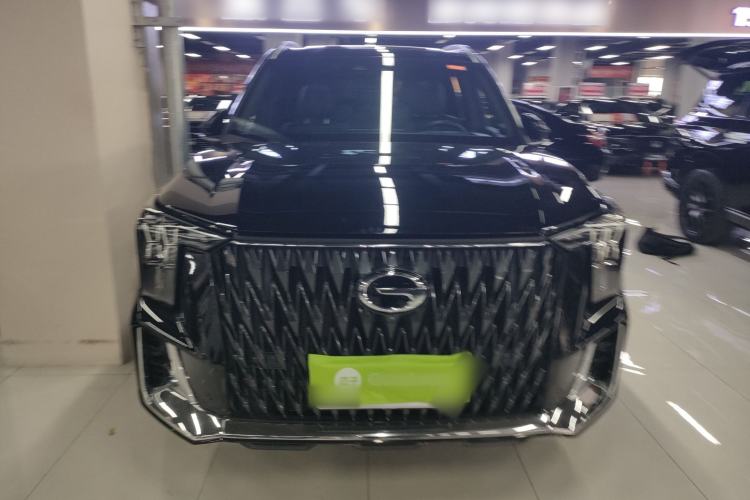 Used GAC Trumpchi GS8 2022 Dual-Engine Series 2.0TM Two-Wheel Drive Prestige Edition (7 Seats) Front