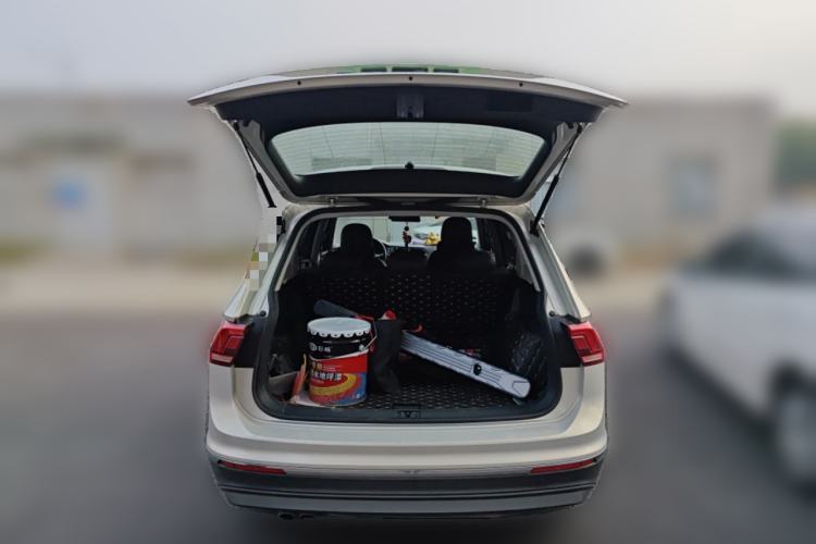 Used Volkswagen Tiguan L 2017 330TSI Automatic Two-Wheel Drive Luxury Edition