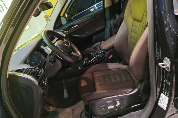 Used BMW X3 2020 xDrive28i M Sport Package Left Front Seat