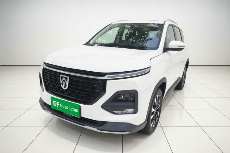 Used Baojun 530 2021 Global Car Anniversary Edition 1.5T Manual Luxury Model 6 Seats
