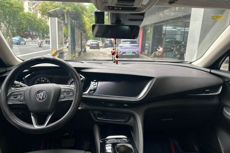 Used Buick Envision 2022 Encore Plus 652T Five-Seat Luxury Model Interior 1