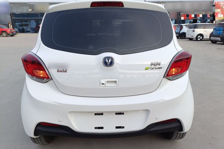 Used CHANGAN Benni E-Star 2022 Charming Edition Colorful Model Lithium Iron Phosphate
