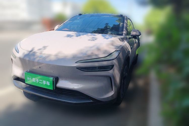 Used ONVO L60 2025 Model—60 kWh Rear-Wheel-Drive Version