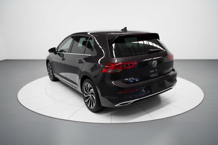 Used Volkswagen Golf 2021 280TSI DSG Pro Exterior 2