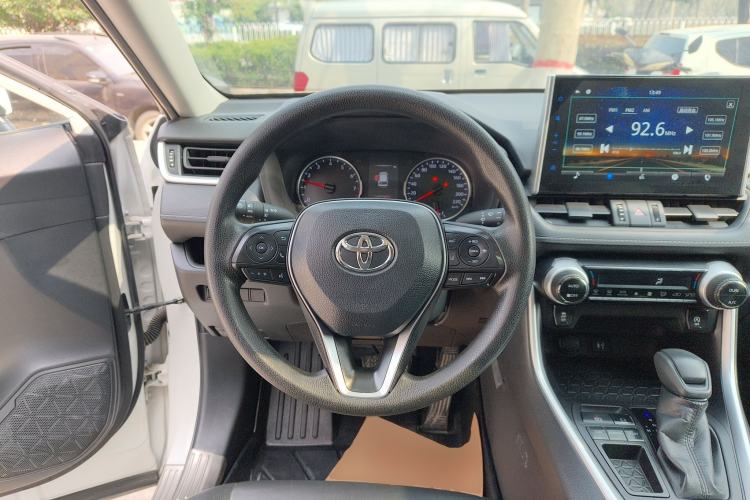 Used Toyota Wildlander 2020 2.0L CVT Two-Wheel Drive Luxury Edition
