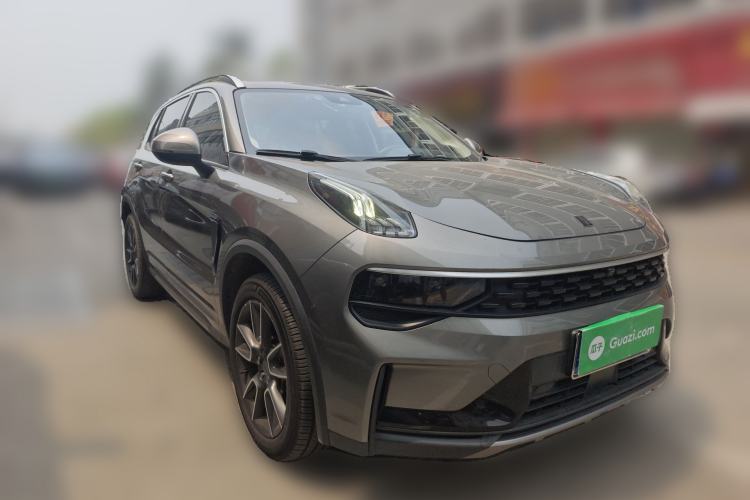 Used Lynk & Co 01 2021 2.0TD Two-Wheel-Drive Pro Trim Front Right 45 Deg