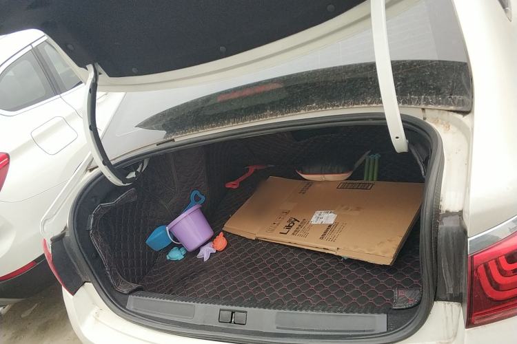 Used Citroen C4 Sega 2016 1.6L Automatic Luxury Model Trunk