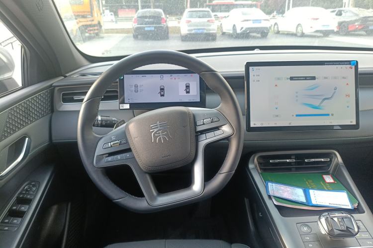 Used BYD Qin PLUS 2025 DM-i Smart Drive 120KM Superior Model
