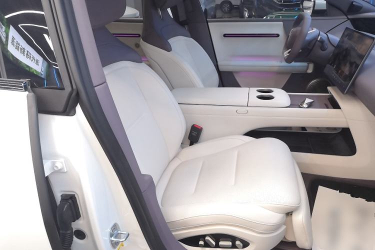 Used Avatr 06 2025 Max All-Electric Version