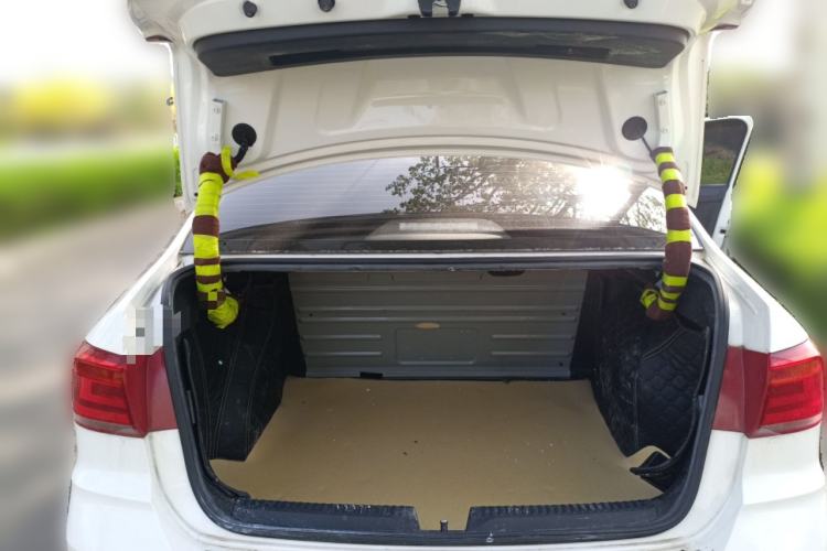 Used Volkswagen Santana 2021 1.5L Manual Fashion Edition Trunk