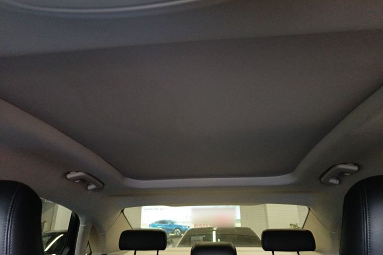 TDK.VehicleDetails.img