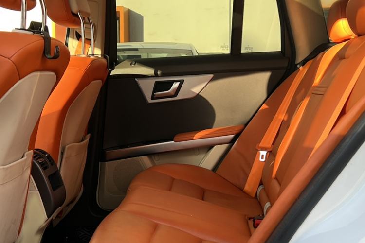 Used Mercedes-Benz GLK-Class 2015 GLK 260 4MATIC Dynamic Edition Ultimate Version
