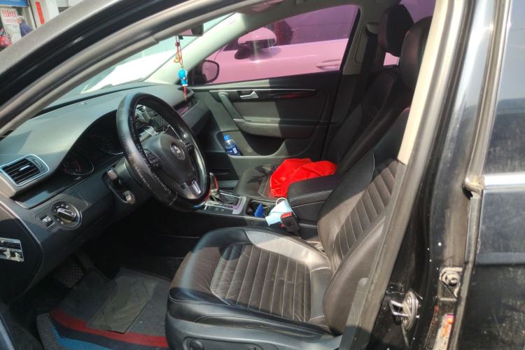 Used Volkswagen Magotan 2012 1.8TSI Luxury Model Left Front Seat