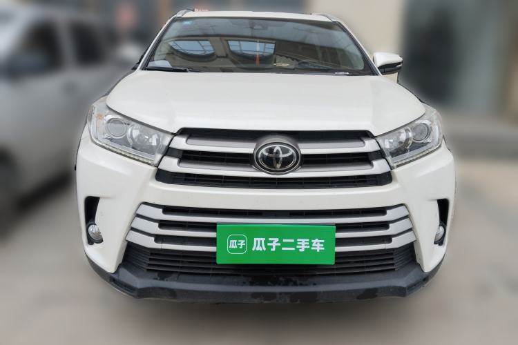 Used Toyota Highlander 2018 2.0T Four-Wheel Drive Luxury Version 7 Seats China VI Standard
