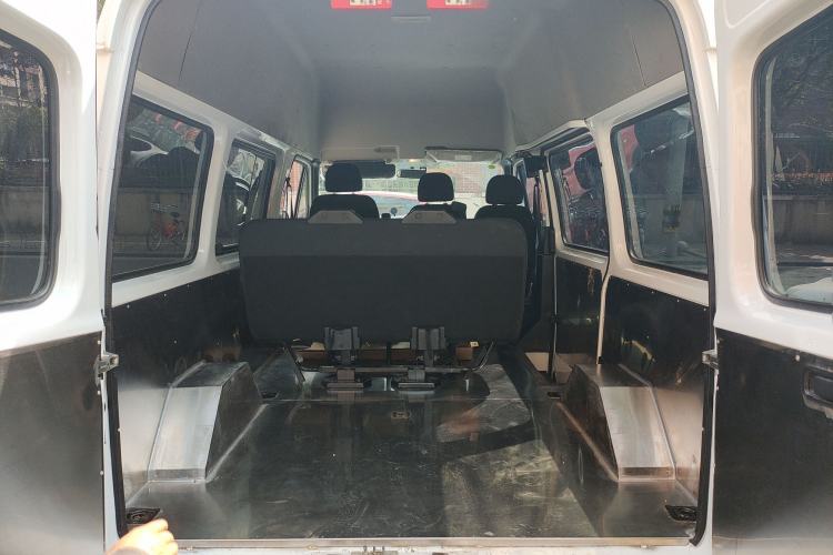 Used JMC Transit 2021 2.8T Space King Taurus Short Wheelbase Mid-Height 6-Seater Diesel Euro VI JX493
