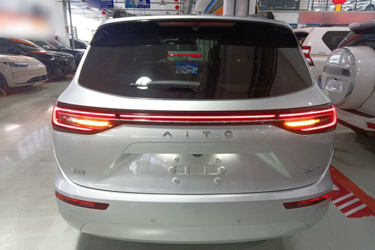 Used Hima AITO M7 2024 1.5T Intelligent Driving 4WD Ultra Version 6 Seats
