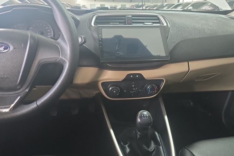 Used Ford Escort 2017 1.5L Manual Comfort Model
