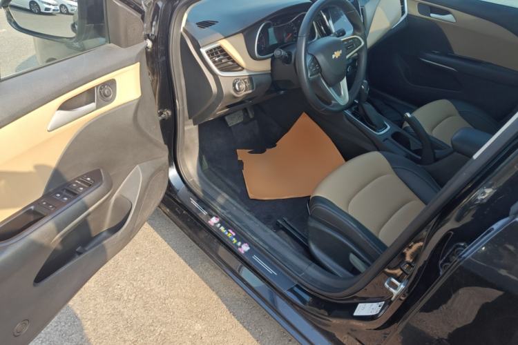 Used Chevrolet Monza 2020 320 Automatic Enjoyment Edition Driver Seat