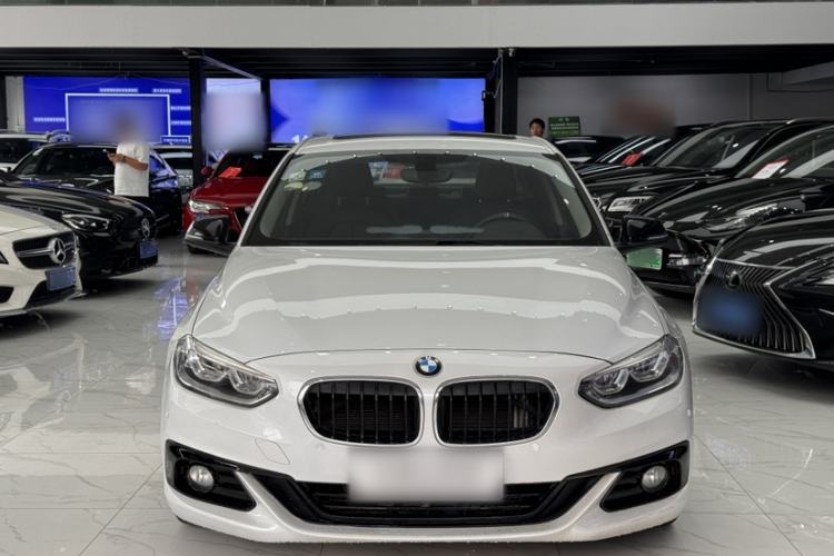 Used BMW 1 Series 2018 118i Sport Edition Exterior 10