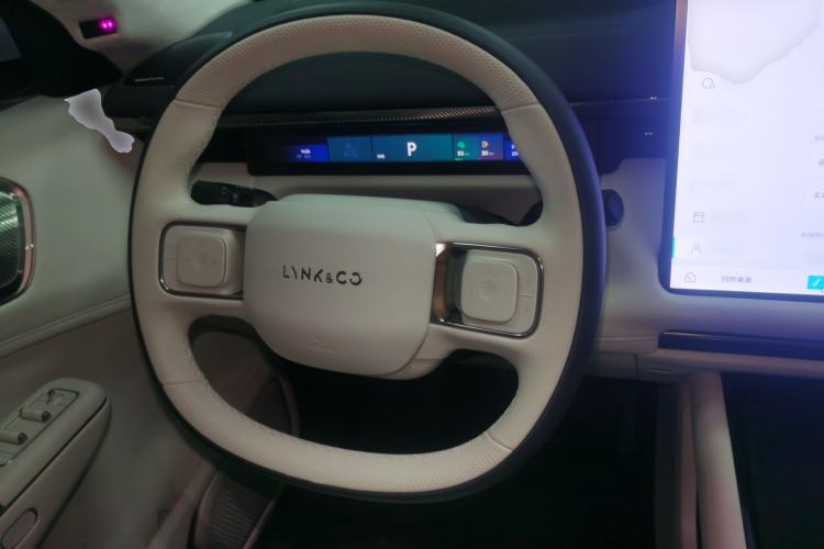 Used Lynk & Co 900 2025 2.0T Ultra Steering Wheel