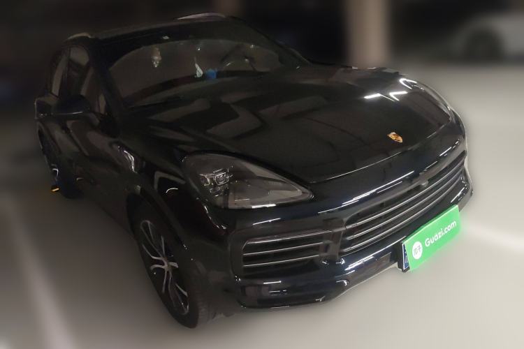 Used Porsche Cayenne 2023 Cayenne 3.0T Platinum Edition Front Right 45 Deg