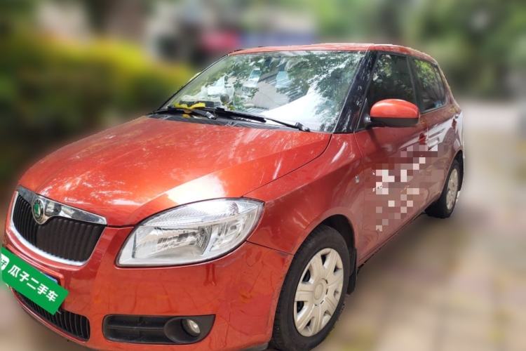 Used Skoda Fabia 2011 1.4L Manual Crystal Edition