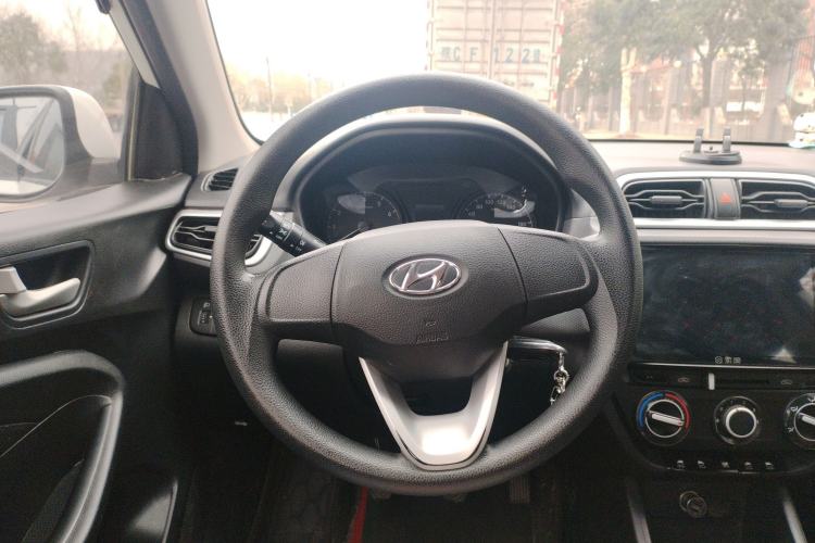 Used Hyundai Verna (older generation) 2020 1.4L Manual GL Refreshed Edition
